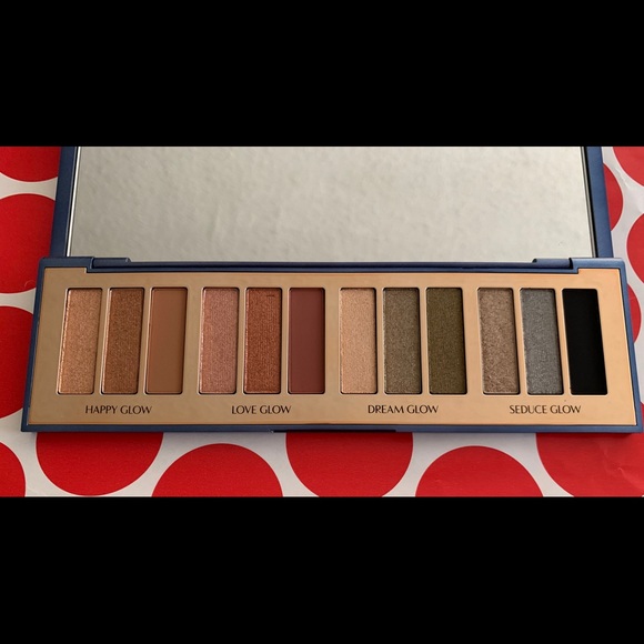 CHARLOTTE TILBURY STARRY EYES TO HYPNOTISE PALETTE - Picture 4 of 7